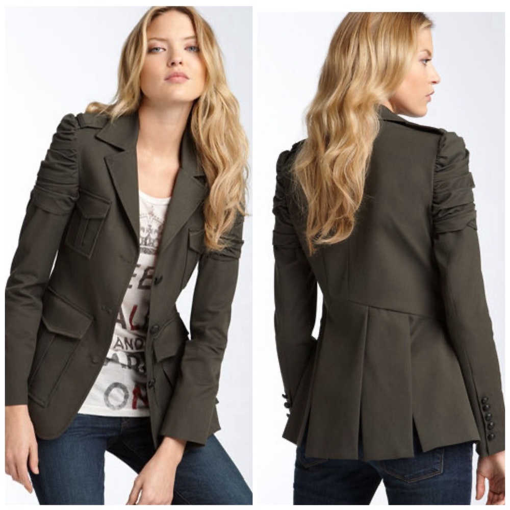 Chic Women's Olive Blazer with Ruched Sleeves